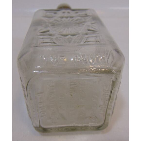 Manischewitz Vintage Wine Bottle Decanter Made By Vintage Maker Monarch Co NY 9" - Picture 5 of 6